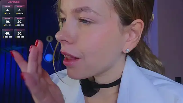 Snapshot of milly_shy chatting on 09-15-25, 06:57 milly shy online show from 09-15-25, 06:57