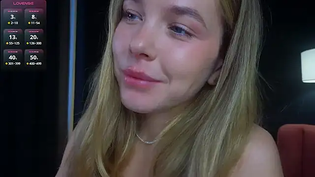 Snapshot of milly_shy chatting on 10-09-25, 07:17 milly shy online show from 10-09-25, 07:17