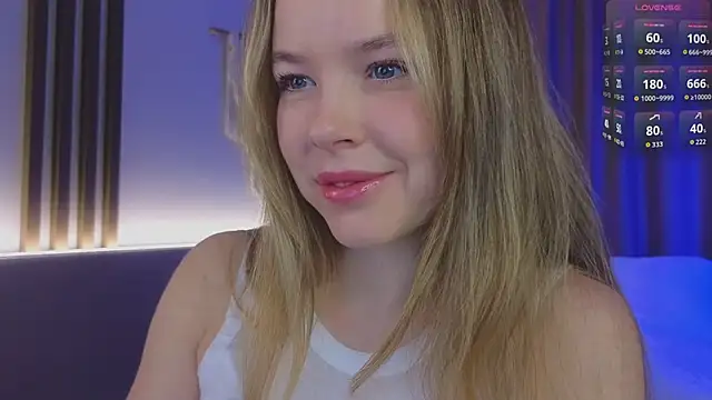 Snapshot of milly_shy chatting on 02-19-26, 06:42 milly shy online show from 02-19-26, 06:42