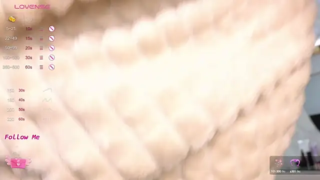 LaraSkinny online show from 10-15-25, 02:01