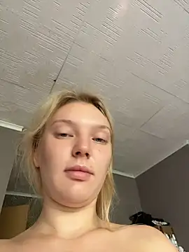 AmmyHot online show from 06-22-26, 03:08