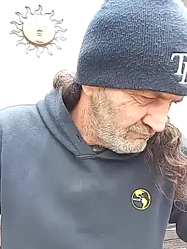 Hotbodyscottie online show from 01-11-25, 03:42