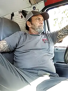 Hotbodyscottie online show from 02-20-25, 07:52