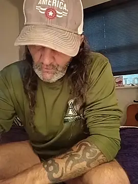 Hotbodyscottie online show from 10-30-25, 11:55