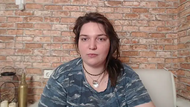 Snapshot of Amelia_Kiss_ chatting on 01-24-25, 06:57 Amelia Kiss online show from 01-24-25, 06:57