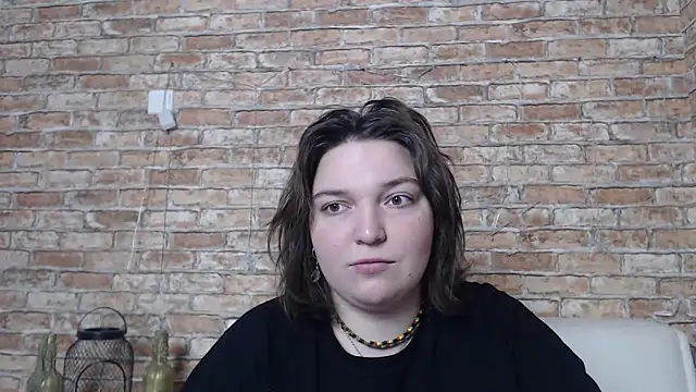 Snapshot of Amelia_Kiss_ chatting on 02-21-25, 12:38 Amelia Kiss online show from 02-21-25, 12:38