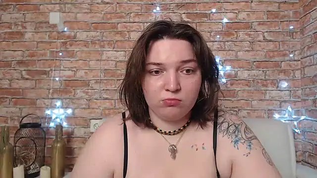 Snapshot of Amelia_Kiss_ chatting on 03-16-25, 01:07 Amelia Kiss online show from 03-16-25, 01:07