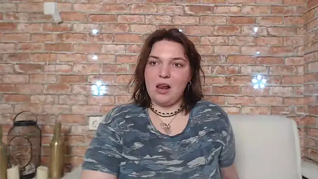 Snapshot of Amelia_Kiss_ chatting on 03-20-25, 07:03 Amelia Kiss online show from 03-20-25, 07:03