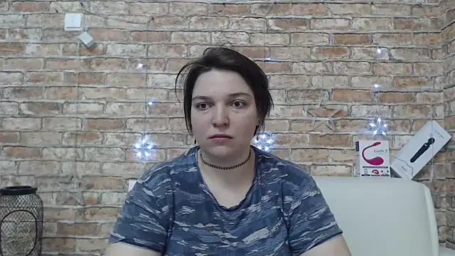 Snapshot of Amelia_Kiss_ chatting on 04-20-26, 12:57 Amelia Kiss online show from 04-20-26, 12:57