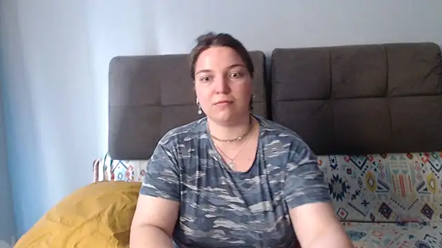 Amelia Kiss  online show from 06-26-26, 12:48