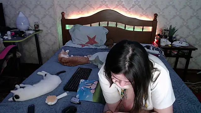 FelvivalKitty online show from 01-05-25, 12:09