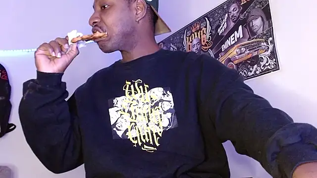 Snapshot of king__Black chatting on 02-21-26, 03:13 king Black online show from 02-21-26, 03:13