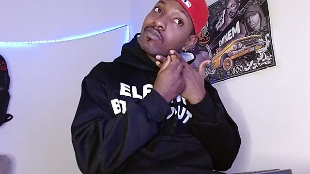 Snapshot of king__Black chatting on 02-22-26, 09:13 king Black online show from 02-22-26, 09:13