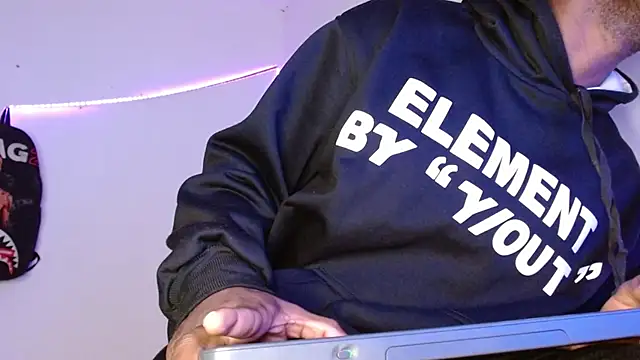 Snapshot of king__Black chatting on 03-14-26, 11:15 king Black online show from 03-14-26, 11:15