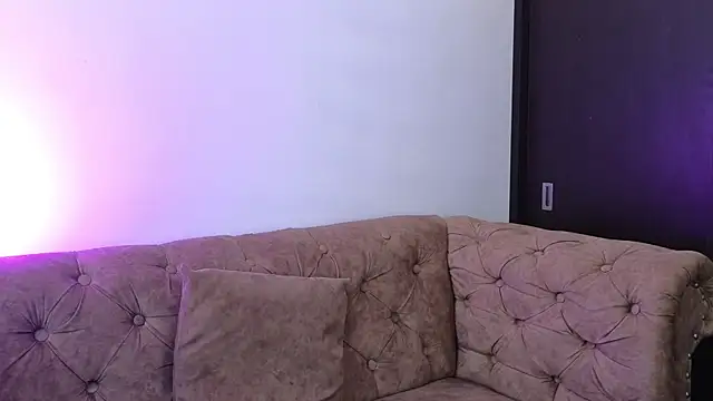 Snapshot of Celeste_Tailor_ chatting on 01-22-25, 04:02 Celeste Tailor  online show from 01-22-25, 04:02