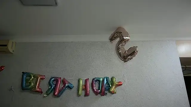 Snapshot of daddyandmyprincess chatting on 09-26-25, 06:12 daddyandmyprincess online show from 09-26-25, 06:12