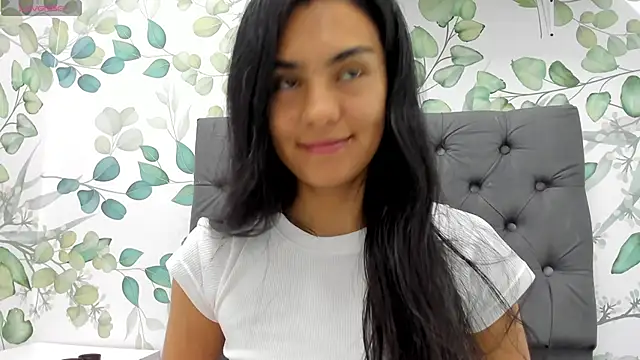 atilanadiaz7 online show from 12-11-24, 01:39