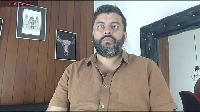 Santi Ruiz2 online show from 03-04-25, 02:10