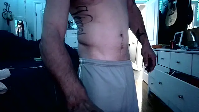 Twin2222 online show from 02-12-26, 03:23