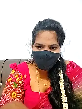 Snapshot of melina214 chatting on 02-10-26, 04:05 melina214 online show from 02-10-26, 04:05