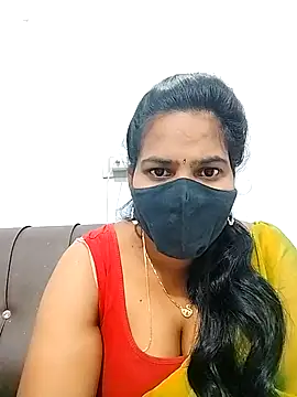 Snapshot of melina214 chatting on 02-12-26, 03:56 melina214 online show from 02-12-26, 03:56