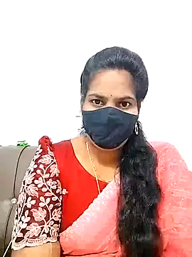 Snapshot of melina214 chatting on 02-16-26, 04:08 melina214 online show from 02-16-26, 04:08