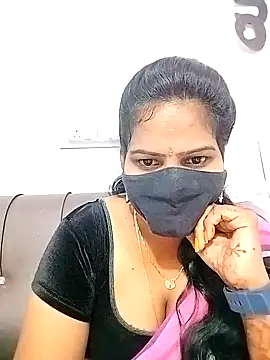 Snapshot of melina214 chatting on 02-27-26, 04:12 melina214 online show from 02-27-26, 04:12