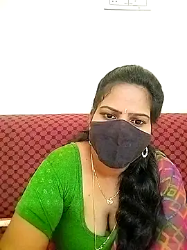 Snapshot of melina214 chatting on 03-09-26, 03:21 melina214 online show from 03-09-26, 03:21