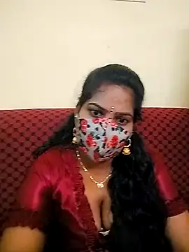 Snapshot of melina214 chatting on 03-14-26, 03:17 melina214 online show from 03-14-26, 03:17