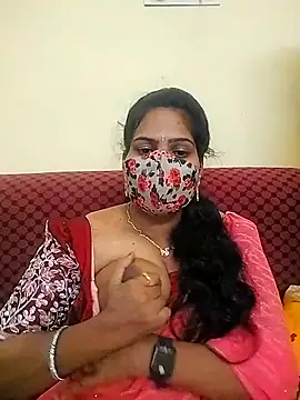 Snapshot of melina214 chatting on 03-19-26, 05:17 melina214 online show from 03-19-26, 05:17