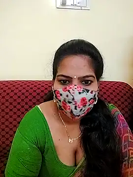 Snapshot of melina214 chatting on 03-23-26, 03:21 melina214 online show from 03-23-26, 03:21