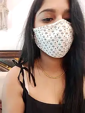 Snapshot of Gloie4u chatting on 12-10-24, 10:17 Gloie4u online show from 12-10-24, 10:17