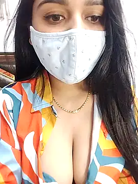 Snapshot of Gloie4u chatting on 02-27-25, 07:58 Gloie4u online show from 02-27-25, 07:58