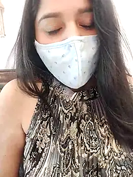 Snapshot of Gloie4u chatting on 03-21-25, 11:12 Gloie4u online show from 03-21-25, 11:12