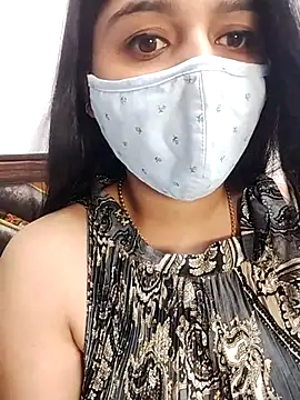 Snapshot of Gloie4u chatting on 03-21-25, 02:29 Gloie4u online show from 03-21-25, 02:29