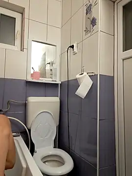 hornny1995 online show from 10-17-25, 04:53