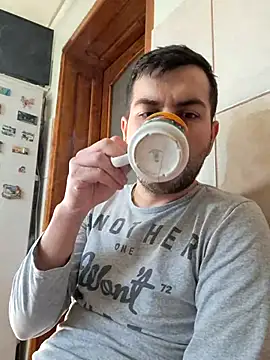 hornny1995 online show from 02-06-26, 01:36