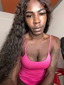 Snapshot of Richchocolatesweet_ chatting on 01-05-26, 09:18 Richchocolatesweet online show from 01-05-26, 09:18