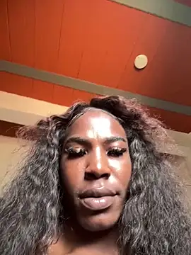 Snapshot of Richchocolatesweet_ chatting on 02-12-26, 06:36 Richchocolatesweet online show from 02-12-26, 06:36