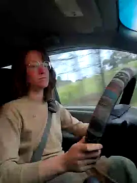 Snapshot of Magical_Misha chatting on 02-04-25, 03:57 Magical Misha online show from 02-04-25, 03:57