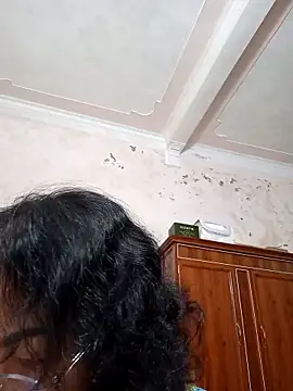 Hotestlove online show from 03-05-25, 01:42