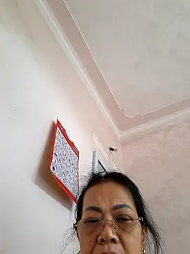 Hotestlove online show from 09-12-25, 03:17