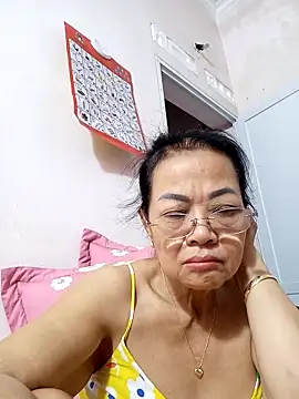 Hotestlove online show from 09-13-25, 09:58