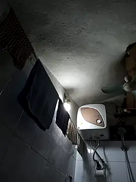 Hotestlove online show from 10-22-25, 11:54