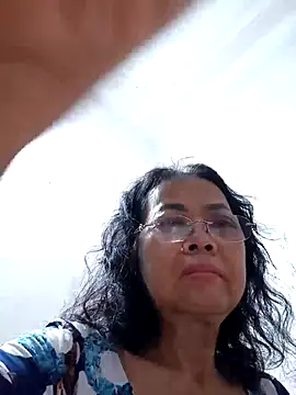 Hotestlove online show from 12-22-25, 10:40