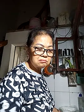 Hotestlove online show from 03-04-26, 02:50