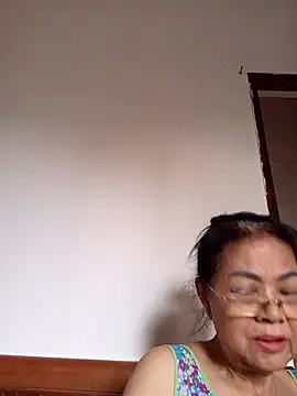 Hotestlove online show from 04-30-26, 10:32
