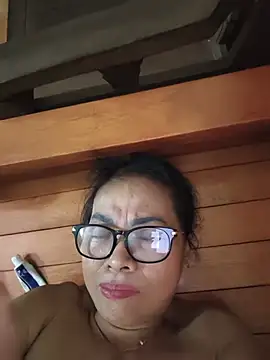 Hotestlove online show from 05-24-26, 02:33
