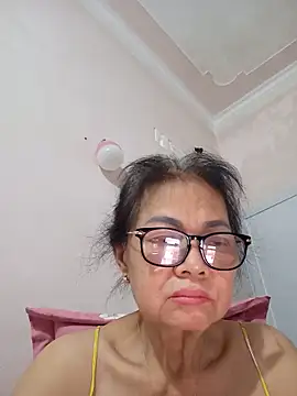 Snapshot of Hotestlove chatting on 06-29-26, 11:16 Hotestlove online show from 06-29-26, 11:16