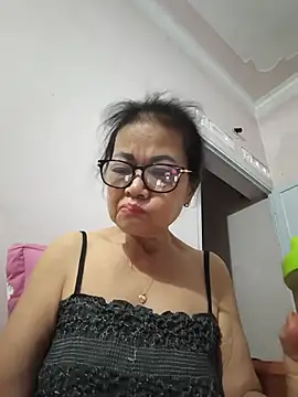 Snapshot of Hotestlove chatting on 07-05-26, 10:28 Hotestlove online show from 07-05-26, 10:28